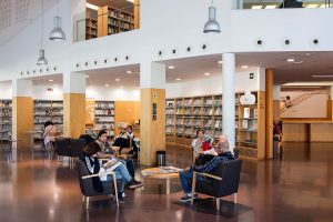 As one library became the cultural center of Barcelona and won national recognition