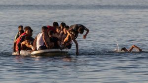 The court rejected the arguments of Madrid and insists on protecting children-migrants