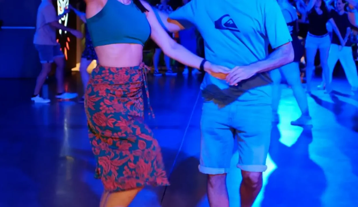 jose y sara en pleno baile